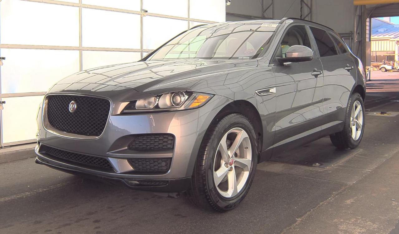 2018 Jaguar F-PACE Premium