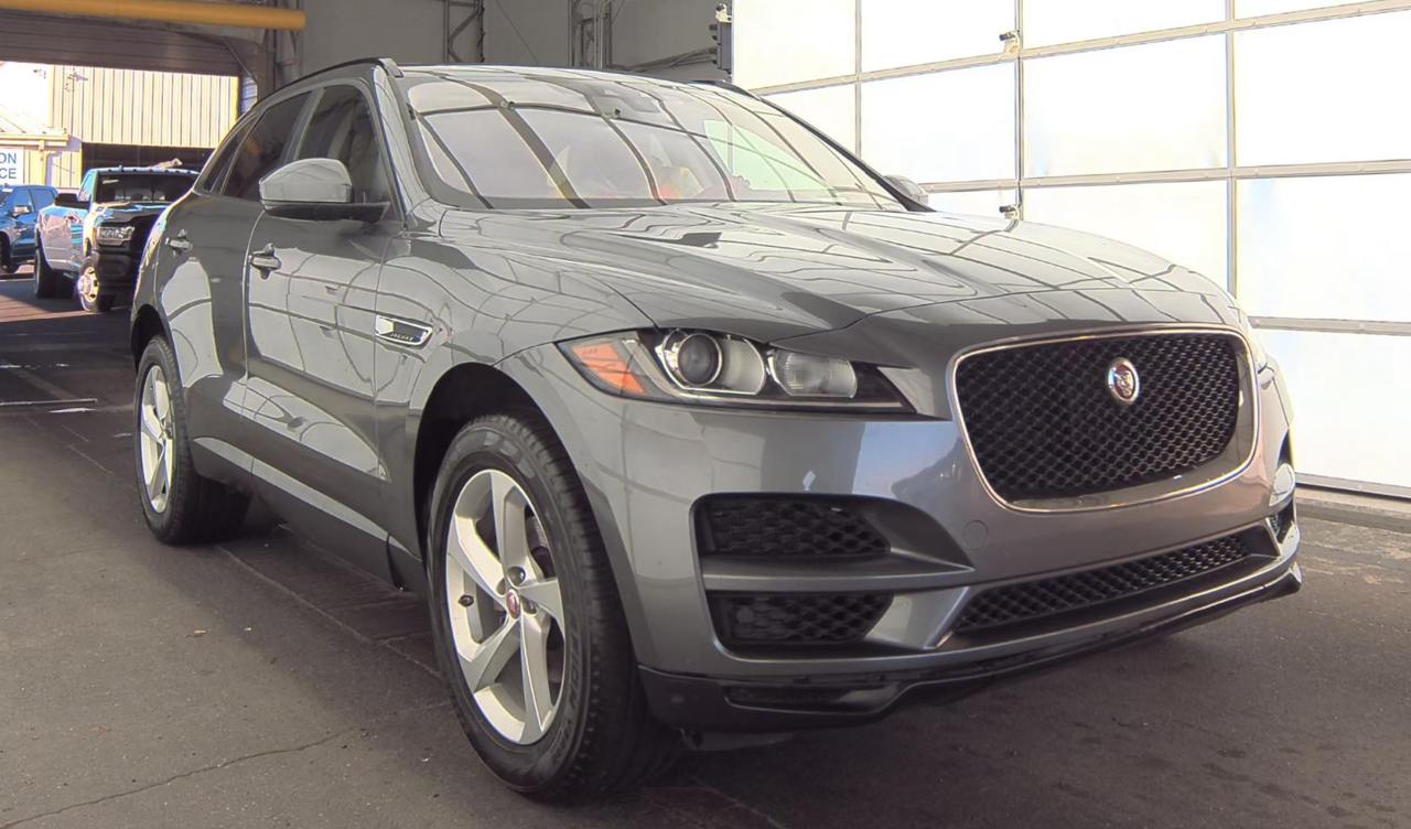 2018 Jaguar F-PACE Premium