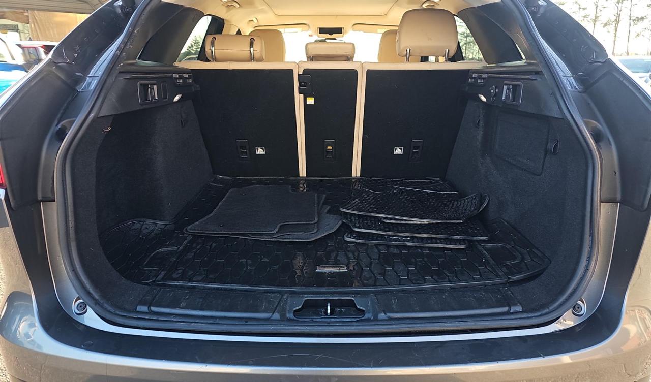 2018 Jaguar F-PACE Premium